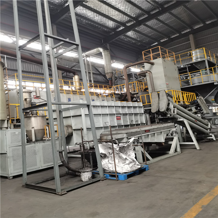 鋰電池處理設備.jpg 鋰電池處理設備.jpg